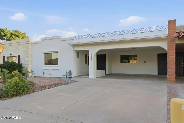 Property Slideshow image 2 of 32 | 7805 e coolidge st, Scottsdale, AZ, 85251