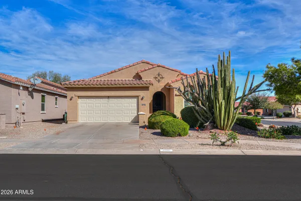 Property Slideshow image 2 of 48 | 2680 e golden trl, Casa Grande, AZ, 85194