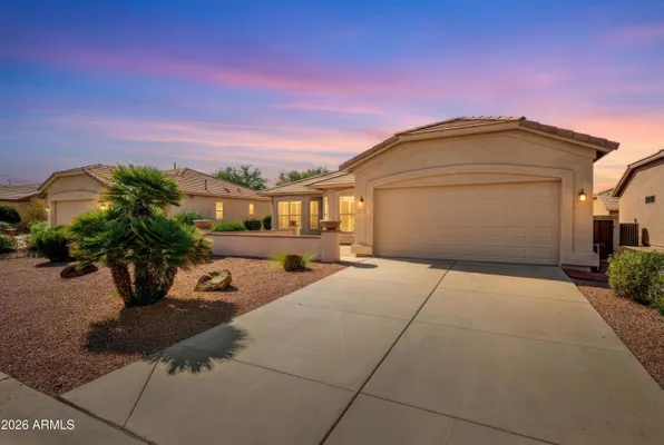 Property Slideshow image 2 of 35 | 3127 e palm beach dr, Chandler, AZ, 85249