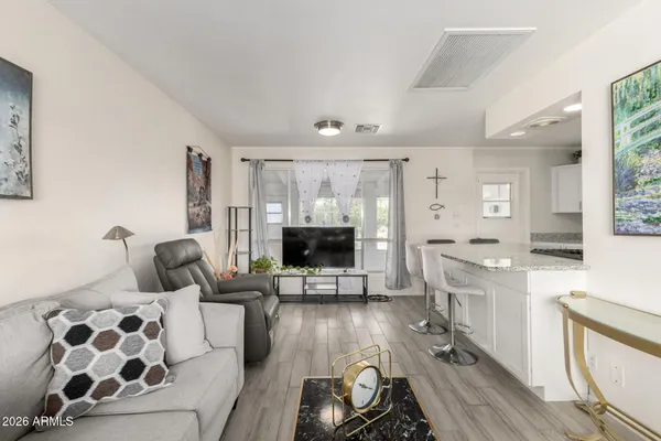 Property Slideshow image 3 of 61 | 11467 n desert hills dr, Sun City, AZ, 85351