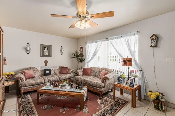 Property Slideshow image 2 of 28 | 5315 e cicero st, Mesa, AZ, 85205