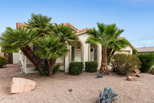 Property Slideshow image 3 of 31 | 15764 w piccadilly rd, Goodyear, AZ, 85395