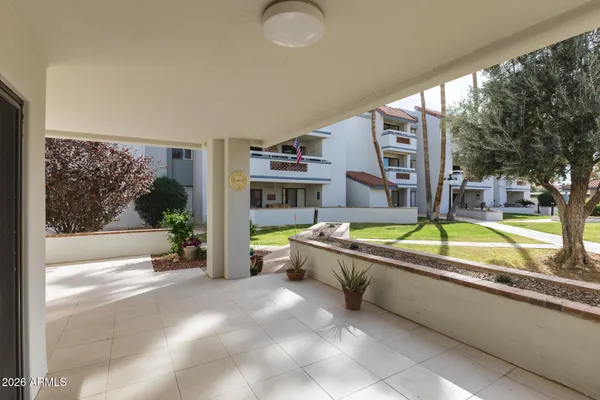 Property Slideshow image 3 of 30 | 17404 n 99th ave 138, Sun City, AZ, 85373