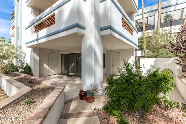 Property Slideshow image 3 of 28 | 17404 n 99th ave 138, Sun City, AZ, 85373