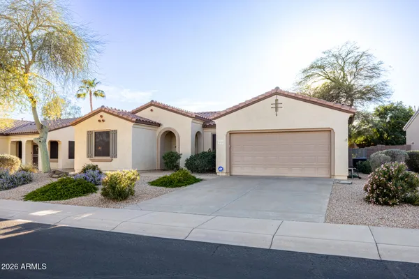 Property Slideshow image 3 of 27 | 18540 n summerbreeze way, Surprise, AZ, 85374