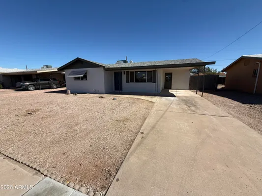 Property Slideshow image 3 of 22 | 1427 s delaware dr, Apache Junction, AZ, 85120