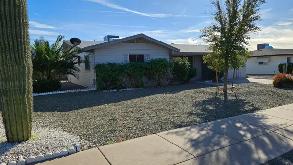 Property Slideshow image 2 of 23 | 5903 e duncan st, Mesa, AZ, 85205