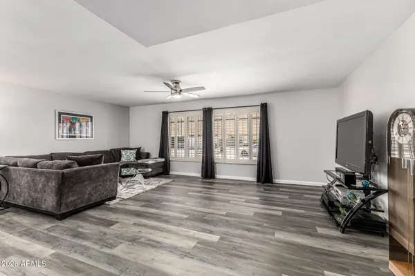 Property Slideshow image 3 of 30 | 4722 e ahwatukee dr, Phoenix, AZ, 85044