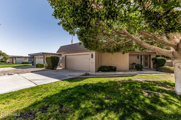 Property Slideshow image 2 of 33 | 10629 w loma blanca dr, Sun City, AZ, 85351