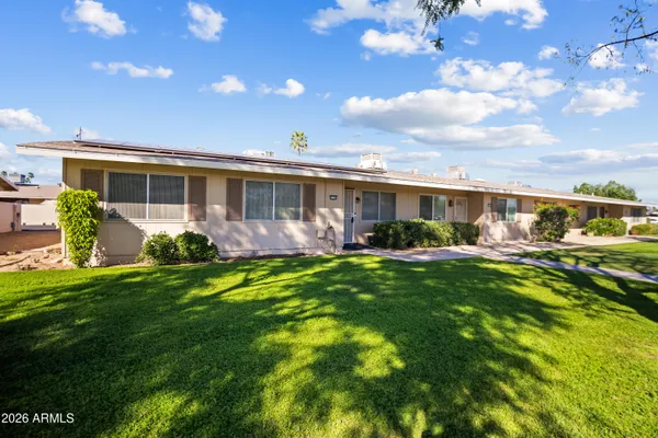 Property Slideshow image 3 of 25 | 11120 w desert butte dr, Sun City, AZ, 85351