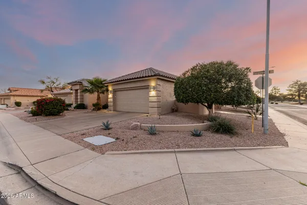 Property Slideshow image 2 of 64 | 5350 s tanglewood dr, Sun Lakes, AZ, 85248