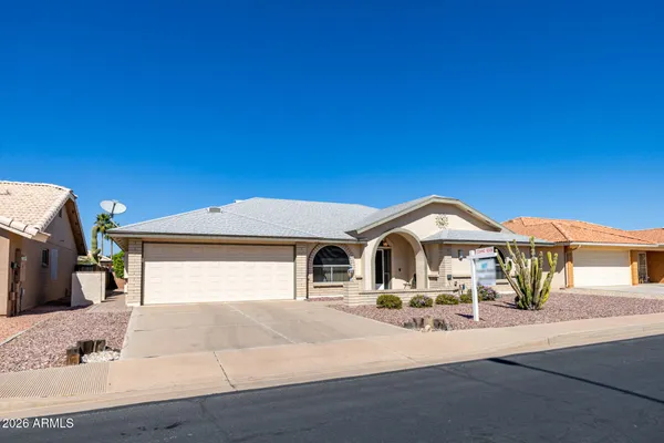 Property Slideshow image 3 of 92 | 8214 e navarro ave, Mesa, AZ, 85209