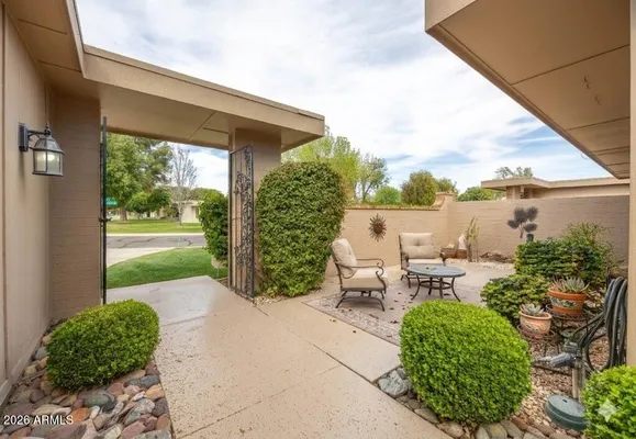 Property Slideshow image 3 of 37 | 10345 w willowbrook dr, Sun City, AZ, 85373