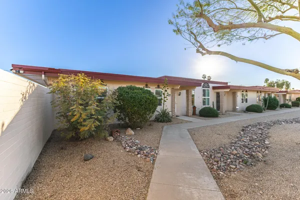 Property Slideshow image 2 of 30 | 12875 n 99th dr, Sun City, AZ, 85351
