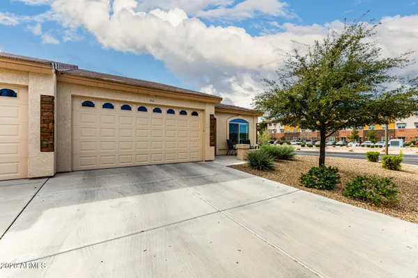 Property Slideshow image 2 of 30 | 10960 e monte ave 266, Mesa, AZ, 85209