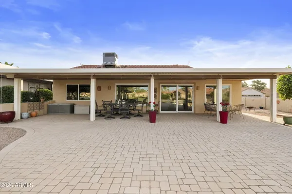 Property Slideshow image 3 of 69 | 26020 s flame tree dr, Sun Lakes, AZ, 85248