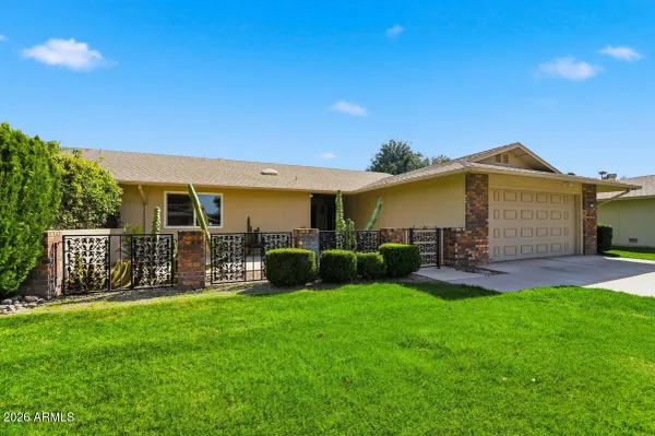 Property Slideshow image 2 of 59 | 19015 n signal butte cir, Sun City, AZ, 85373