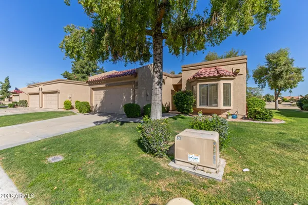 Property Slideshow image 3 of 46 | 9712 w tonto ln, Peoria, AZ, 85382