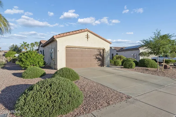Property Slideshow image 3 of 27 | 15010 w wrigley way, Surprise, AZ, 85374