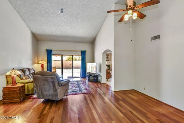 Property Slideshow image 2 of 16 | 9821 w behrend dr, Peoria, AZ, 85382
