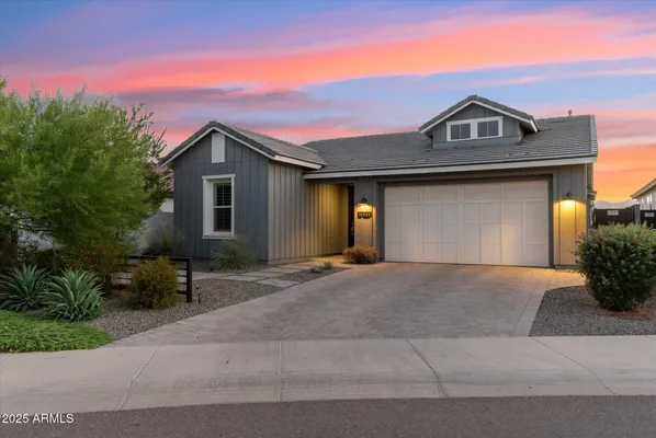 Property Slideshow image 3 of 81 | 11342 n jerome st, Surprise, AZ, 85388