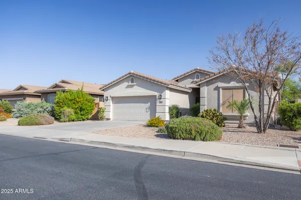 Property Slideshow image 3 of 63 | 2512 e katrina trl, Casa Grande, AZ, 85194