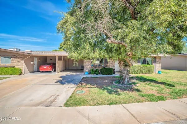 Property Slideshow image 3 of 39 | 10316 w corte del sol este -- --, Sun City, AZ, 85351