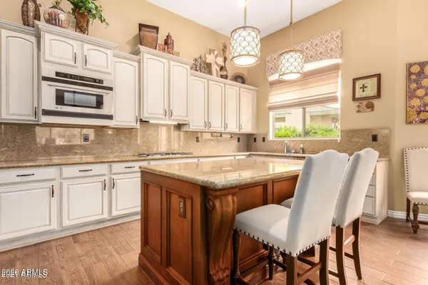 Property Slideshow image 2 of 5 | 40808 n thunder hills ct, Phoenix, AZ, 85086