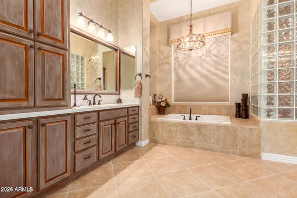 Property Slideshow image 3 of 5 | 40808 n thunder hills ct, Phoenix, AZ, 85086