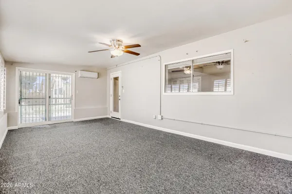 Property Slideshow image 3 of 20 | 10317 n 97th dr a, Peoria, AZ, 85345