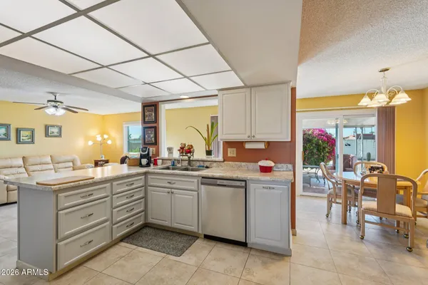 Property Slideshow image 2 of 41 | 9843 w wrangler dr, Sun City, AZ, 85373