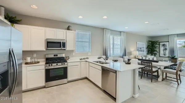 Property Slideshow image 3 of 23 | 24917 n 174th ave, Surprise, AZ, 85387