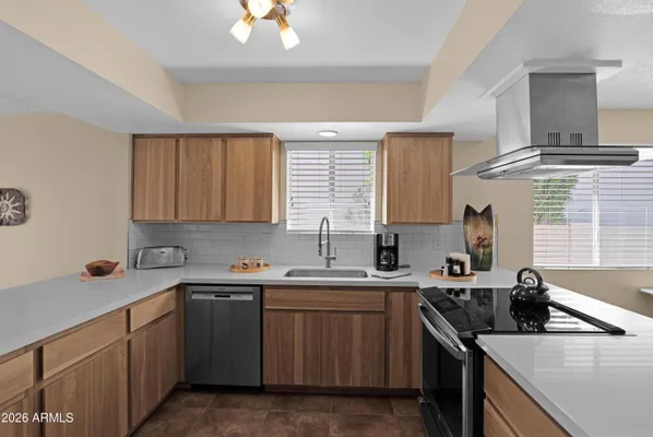 Property Slideshow image 3 of 53 | 26609 s hollygreen dr, Sun Lakes, AZ, 85248