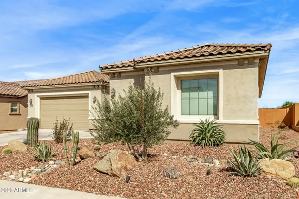 Property Slideshow image 3 of 33 | 26972 w kerry ln, Buckeye, AZ, 85396