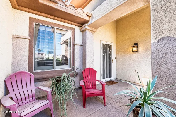 Property Slideshow image 3 of 32 | 15311 w kidneywood ln, Surprise, AZ, 85374