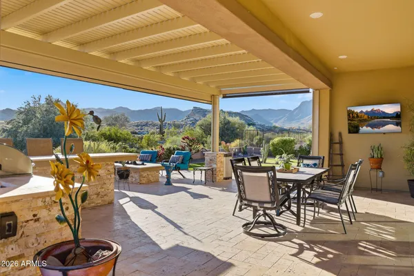 Property Slideshow image 2 of 61 | 5558 n 206th gln, Buckeye, AZ, 85396