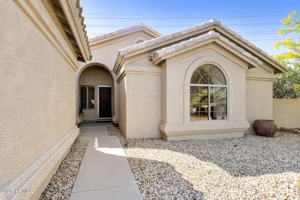 Property Slideshow image 2 of 65 | 10729 e coopers hawk dr, Sun Lakes, AZ, 85248