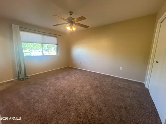 Property Slideshow image 3 of 14 | 10013 w lakeview cir, Sun City, AZ, 85351