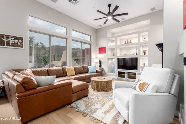 Property Slideshow image 2 of 26 | 2302 w hazelhurst dr, Anthem, AZ, 85086