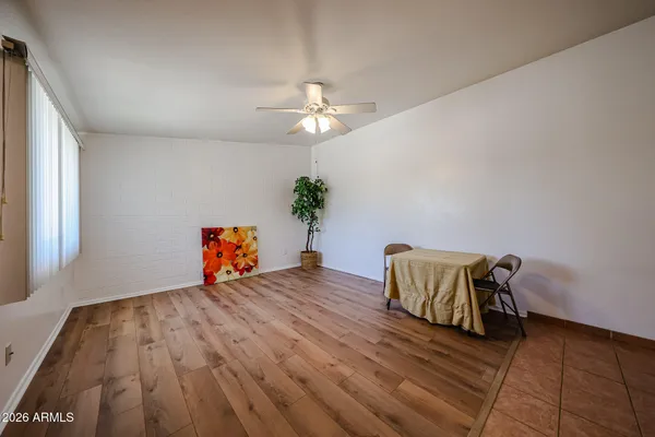 Property Slideshow image 3 of 19 | 10510 w oakmont dr, Sun City, AZ, 85351