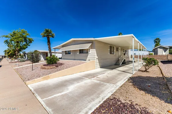 Property Slideshow image 3 of 34 | 2647 n wright way, Mesa, AZ, 85215