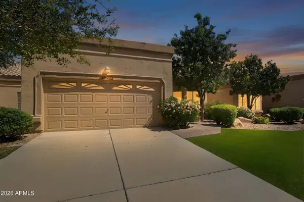 Property Slideshow image 2 of 42 | 19019 n 83rd ln, Peoria, AZ, 85382