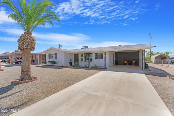 Property Slideshow image 2 of 42 | 5437 e butte st, Mesa, AZ, 85205