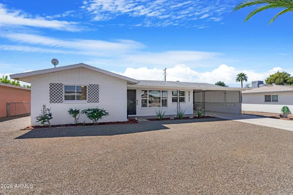 Property Slideshow image 3 of 42 | 5437 e butte st, Mesa, AZ, 85205