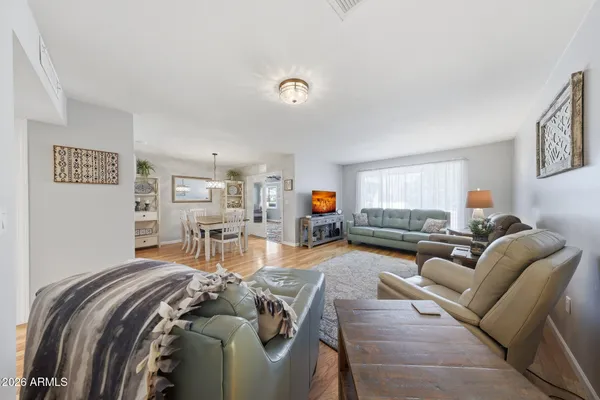 Property Slideshow image 2 of 54 | 10402 w wininger cir, Sun City, AZ, 85351