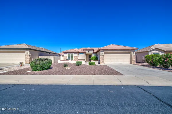 Property Slideshow image 3 of 40 | 3854 e county down dr, Chandler, AZ, 85249