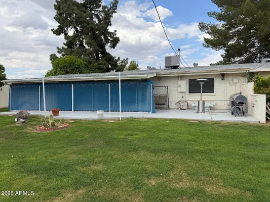 Property Slideshow image 3 of 21 | 10237 w snead cir, Sun City, AZ, 85351