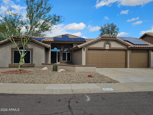 Property Slideshow image 2 of 2 | 8737 w kimberly way, Peoria, AZ, 85382