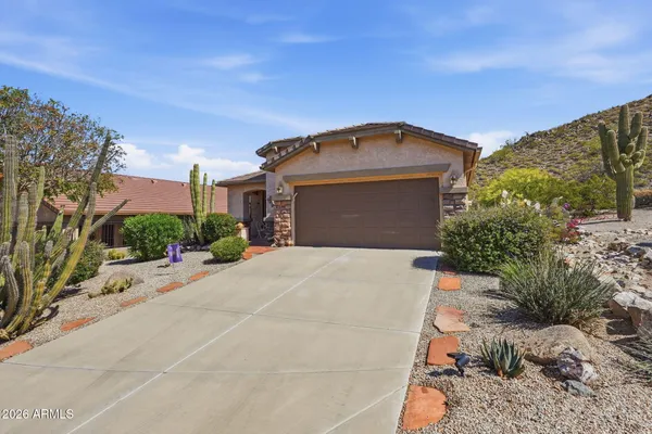 Property Slideshow image 2 of 53 | 31993 n skyline dr, San Tan Valley, AZ, 85143