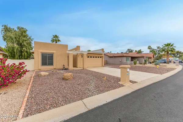 Property Slideshow image 3 of 61 | 26629 s new town dr, Sun Lakes, AZ, 85248